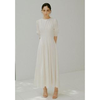 Noble - L'Or ロル かじまり Tuck Drape Dress（Ecru）Sサイズの ...