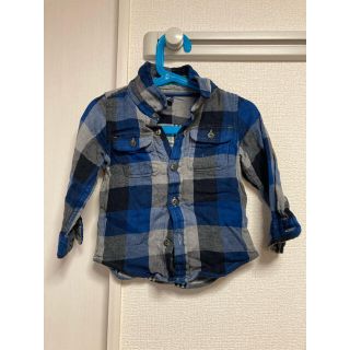 ベビーギャップ(babyGAP)のBaby GAP ブルーチェックシャツ　90(カーディガン)