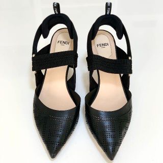 クリスマス特集2022 FENDI パンプス コリブリ ハイヒール/パンプス