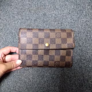 ルイヴィトン(LOUIS VUITTON)のLOUISVUITTON❤ダミエ　財布(財布)