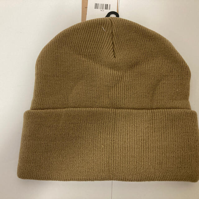 carhartt(カーハート)のカーハート　ニット帽　茶色 レディースの帽子(ニット帽/ビーニー)の商品写真