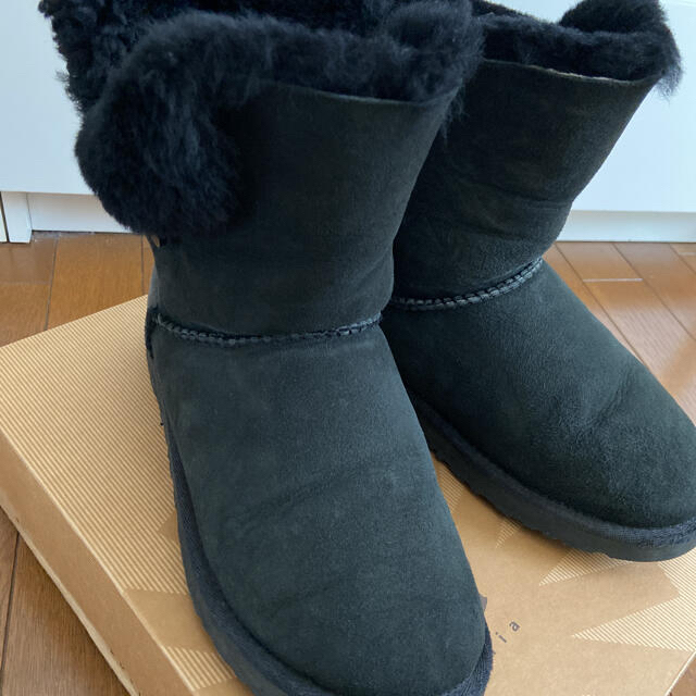 UGG ベイリーボタンブーツ