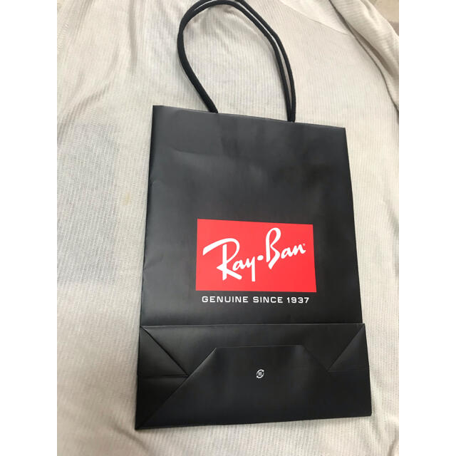 Ray-Ban(レイバン)のレイバン　紙袋　ショッパー レディースのバッグ(ショップ袋)の商品写真