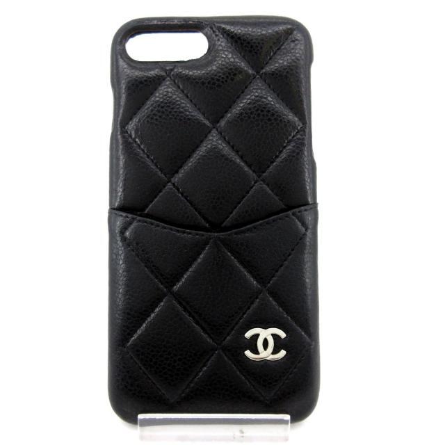 CHANEL(シャネル)のシャネル 携帯電話ケース マトラッセ 黒 スマホ/家電/カメラのスマホアクセサリー(モバイルケース/カバー)の商品写真