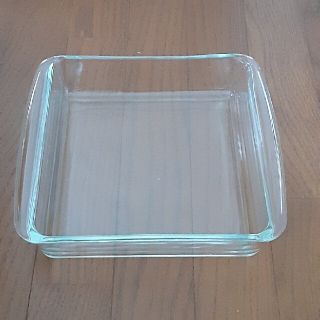 パイレックス(Pyrex)の未使用 PYREX 耐熱ガラス容器(容器)