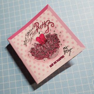 ベッツィジョンソン(BETSEY JOHNSON)のベッツィージョンソン トゥートゥープリティ オードパルファム 香水 sample(香水(女性用))