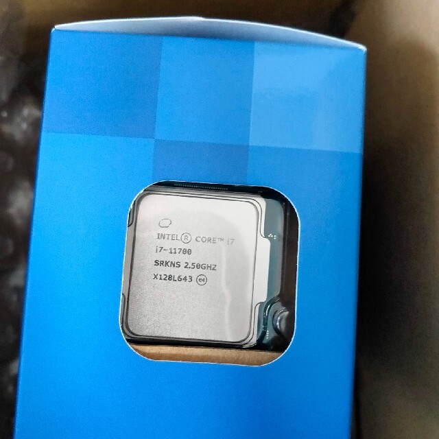【お年玉セール特価】 Intel [新品未開封] core 11700 i7 PCパーツ
