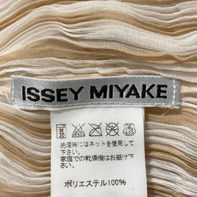 ISSEY MIYAKE(イッセイミヤケ)のイッセイミヤケ 半袖カットソー サイズ2 M レディースのトップス(カットソー(半袖/袖なし))の商品写真