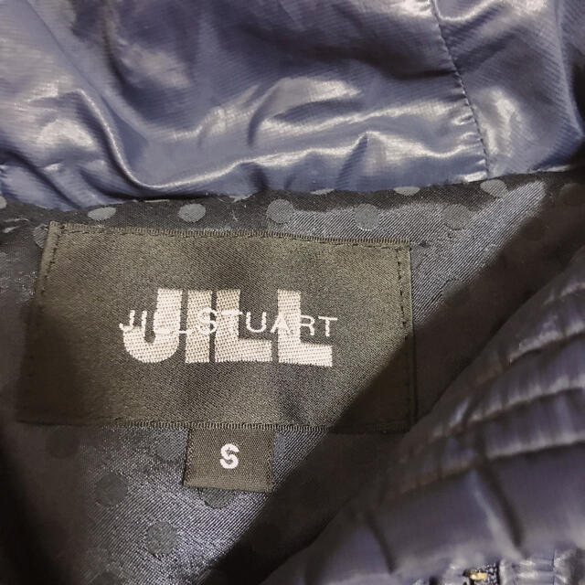JILLSTUART(ジルスチュアート)のジル　スチュアートダウン　4月24日まで購入不可 レディースのジャケット/アウター(ダウンコート)の商品写真