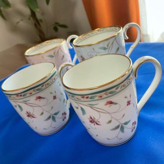 ノリタケ(Noritake)のNoritake ノリタケ 花更紗 ハナサラサ マグカップ 4個 ピンク ブルー(食器)