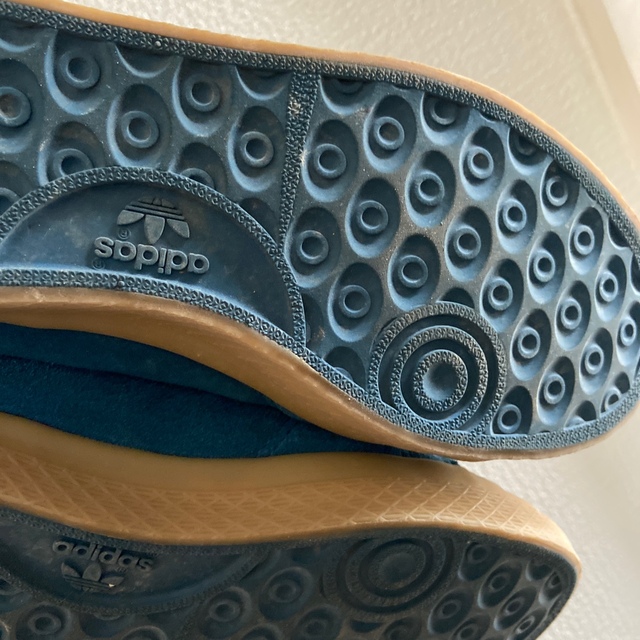 adidas(アディダス)のadidas スニーカー　ハイカット　 レディースの靴/シューズ(スニーカー)の商品写真