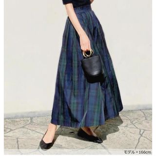 ルカリ トゥモローランド BAUME チェック柄 ロングスカート Dm9li