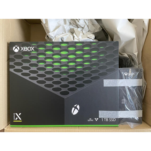 Xbox(エックスボックス)のXbox Series X​ ➕Xbox Elite ワイヤレス コントローラー エンタメ/ホビーのゲームソフト/ゲーム機本体(家庭用ゲーム機本体)の商品写真