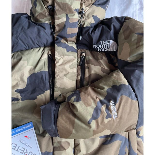 THE NORTH FACE(ザノースフェイス)のノースフェイス　バルトロ　新品　L 迷彩 メンズのジャケット/アウター(ダウンジャケット)の商品写真