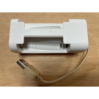 イケア(IKEA)のIKEA  USB充電器　ヴィニンゲ (単3、単4用)(バッテリー/充電器)