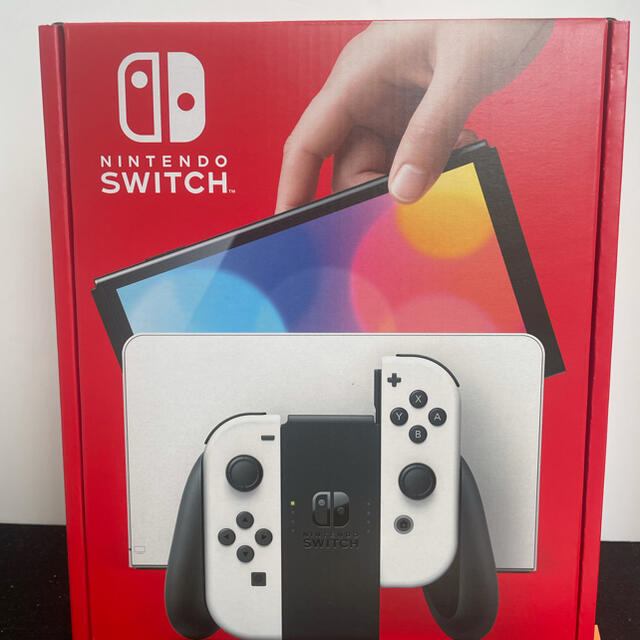 Nintendo Switch(ニンテンドースイッチ)の即発送可　NINTENDO SWITCH 有機ELモデル エンタメ/ホビーのゲームソフト/ゲーム機本体(家庭用ゲーム機本体)の商品写真