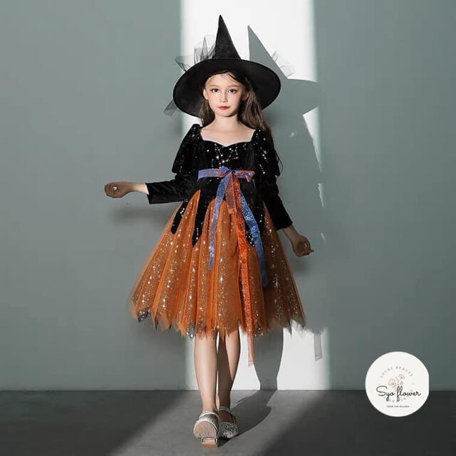 ☆ 新品　150サイズ　ハロウィン　コスチューム　魔女　帽子付き キッズ/ベビー/マタニティのキッズ服女の子用(90cm~)(ワンピース)の商品写真