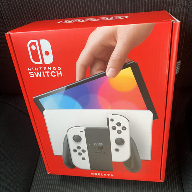 新型　Nintendo Switch 有機 ELモデル ホワイト