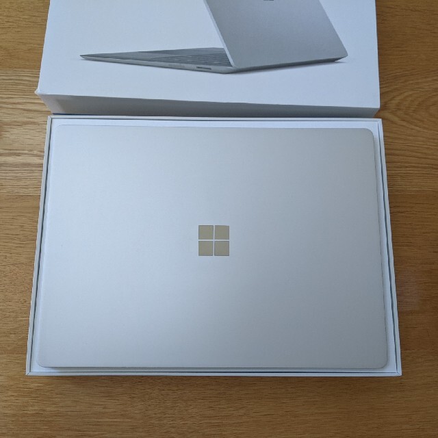 Microsoft マイクロソフト Surface Laptop 13.5型タッ