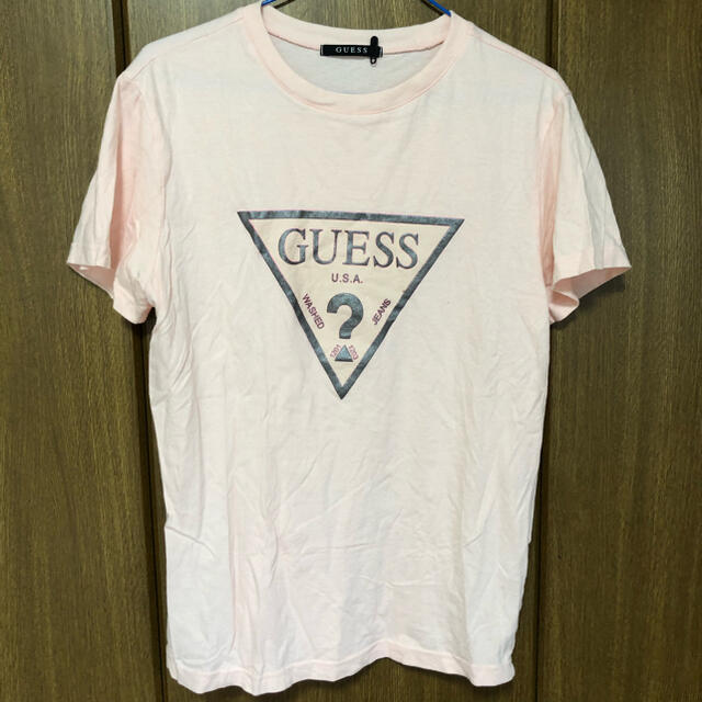 GUESS(ゲス)の【GUESS】ゲス Tシャツ ピンク レディース レディースのトップス(Tシャツ(半袖/袖なし))の商品写真