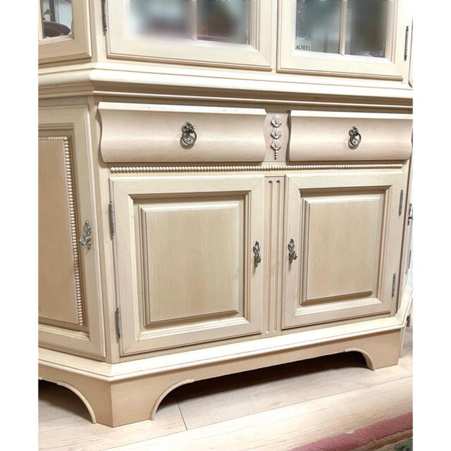 Lynn Hollyn リンホーリン キャビネット 食器棚 カップボード - 収納家具 Lynn Hollyn リンホーリン キャビネット 食器棚 カップボード - 収納家具
