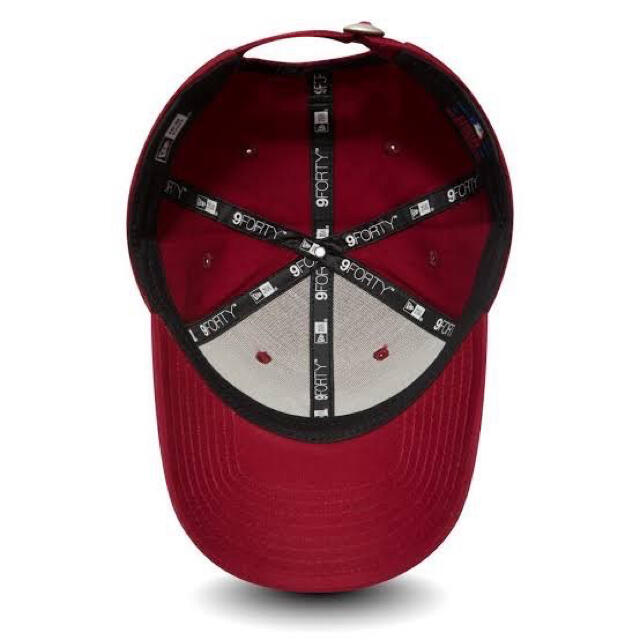 NEW ERA(ニューエラー)のニューエラ キャップ NY ヤンキース 赤 レッド 暗め メンズの帽子(キャップ)の商品写真