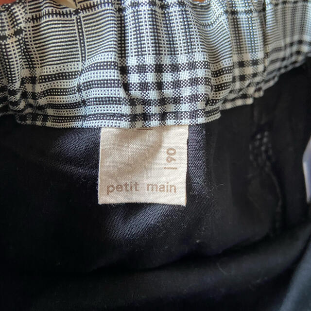 petit main(プティマイン)のお値下げ　petit main 黒 グレー　チェック　スカート　90センチ キッズ/ベビー/マタニティのキッズ服女の子用(90cm~)(スカート)の商品写真