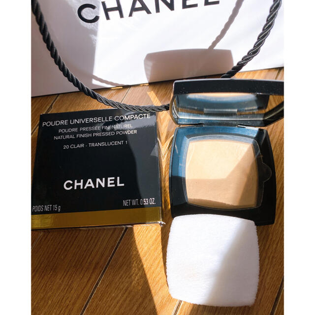 CHANEL(シャネル)のCHANEL フェイスパウダー コスメ/美容のベースメイク/化粧品(フェイスパウダー)の商品写真
