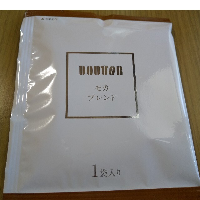 UCC(ユーシーシー)のドリップコーヒー　UCC カフェインレス15袋&ドトールモカブレンド10袋セット 食品/飲料/酒の飲料(コーヒー)の商品写真