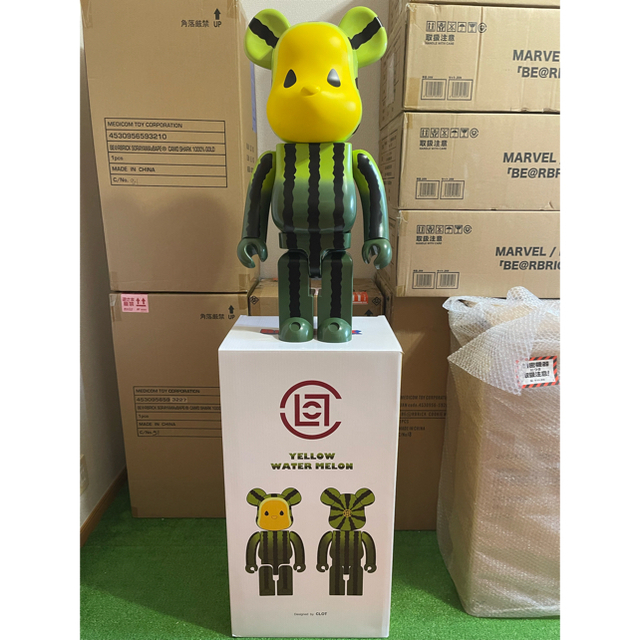 MEDICOM TOY(メディコムトイ)のBearbrick Summer Fruits Watermelon 1000% エンタメ/ホビーのフィギュア(その他)の商品写真