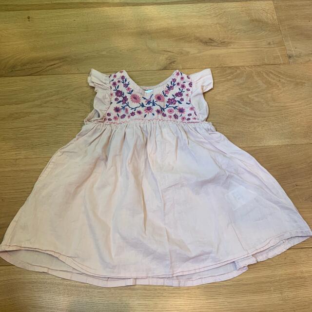 ZARA KIDS(ザラキッズ)の刺繍ワンピース キッズ/ベビー/マタニティのベビー服(~85cm)(ワンピース)の商品写真