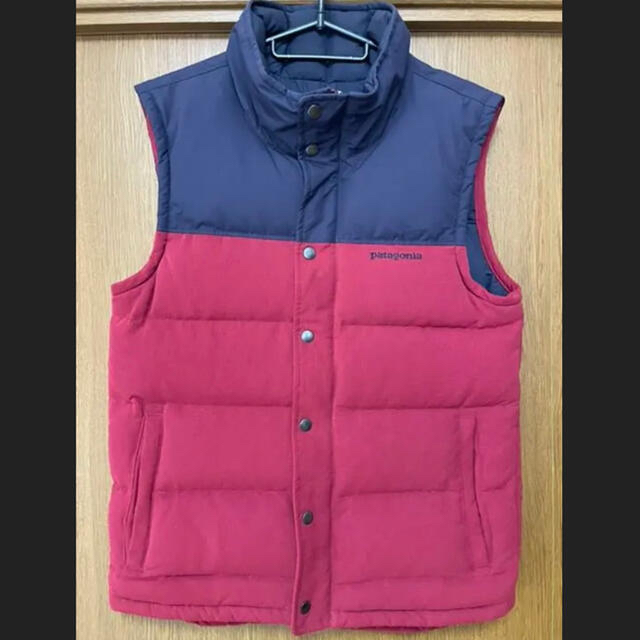 patagonia(パタゴニア)の【美品‼️】パタゴニア ダウンベスト メンズのジャケット/アウター(ダウンベスト)の商品写真