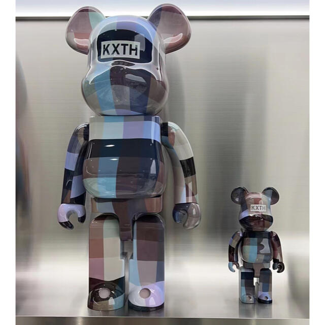 MEDICOM TOY   ベアブリック kith コラボ % be@rbrick 2体の通販 by