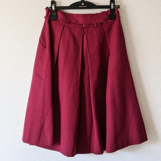 JaneMarple(ジェーンマープル)のJaneMarple　ボックスプリーツスカート　赤　M レディースのスカート(ひざ丈スカート)の商品写真