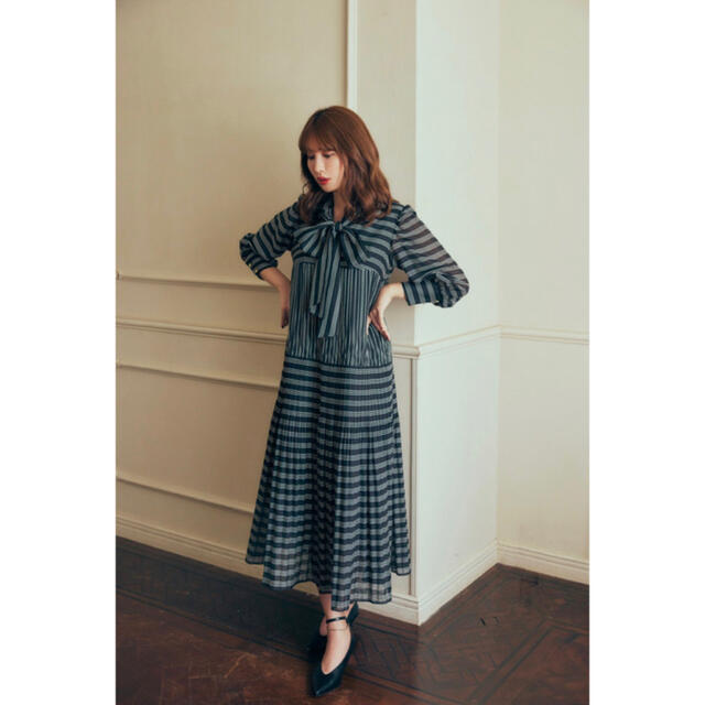 Herlipto Bow Pleated Long Dress - ロングワンピース/マキシワンピース