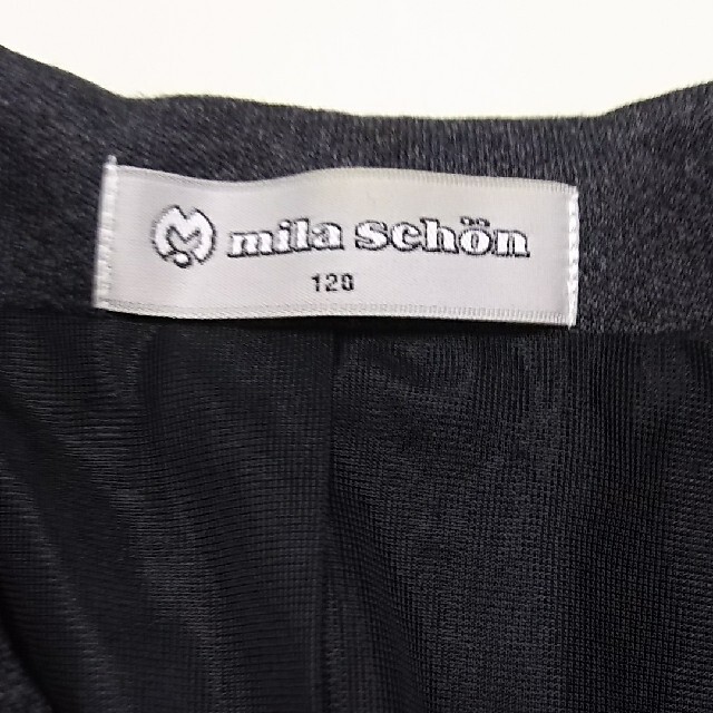 mila schon(ミラショーン)の専用です ミラ・ショーンのジャケット120 キッズ/ベビー/マタニティのキッズ服男の子用(90cm~)(ジャケット/上着)の商品写真