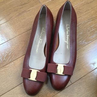 サルヴァトーレフェラガモ(Salvatore Ferragamo)のフェラガモ 7C(ハイヒール/パンプス)