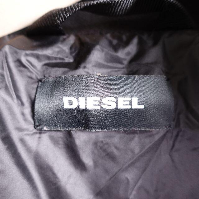 DIESEL(ディーゼル)のdiesel　アウター　メンズ　ブラック/ホワイト メンズのジャケット/アウター(ナイロンジャケット)の商品写真