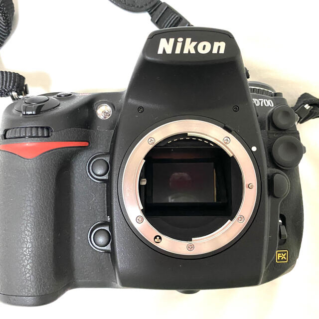 Nikon D700 ボディ シャッター数100以下