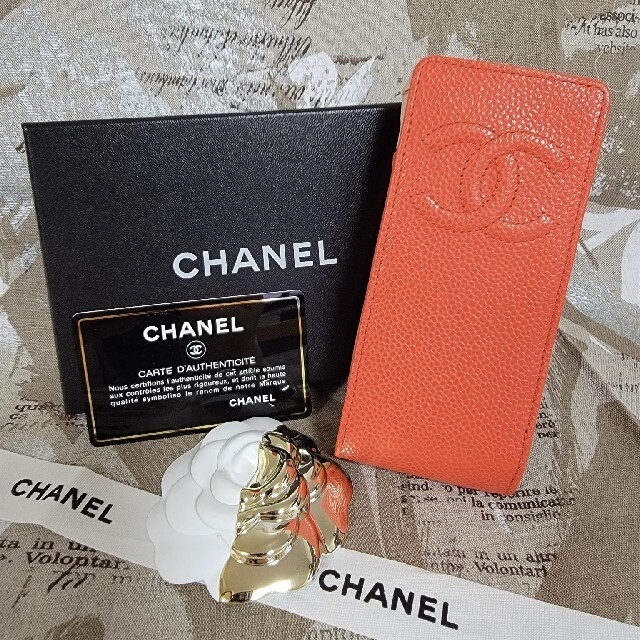 CHANEL(シャネル)の【専用】売切れました😌 レディースのファッション小物(ポーチ)の商品写真