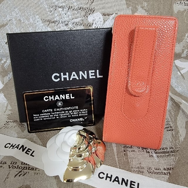 CHANEL(シャネル)の【専用】売切れました😌 レディースのファッション小物(ポーチ)の商品写真