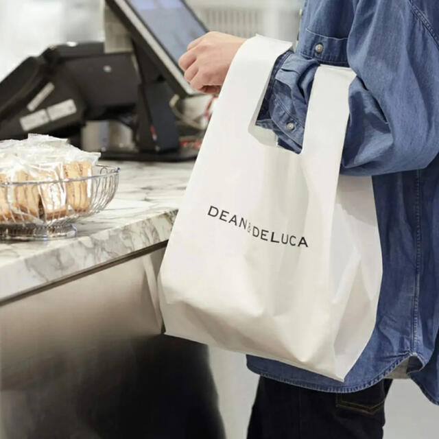 DEAN & DELUCA(ディーンアンドデルーカ)のDEAN&DELUCA　ミニマムエコバッグ　ショッピングバッグ　ホワイト レディースのバッグ(エコバッグ)の商品写真