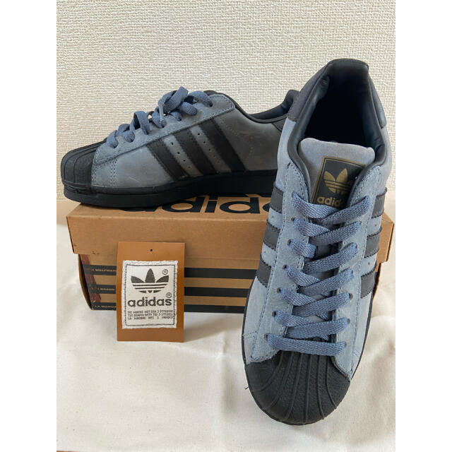 adidas(アディダス)のadidas アディダス 90s スニーカー　ネイビー　23.0cm レディースの靴/シューズ(スニーカー)の商品写真