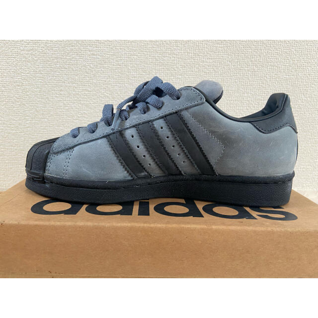 adidas(アディダス)のadidas アディダス 90s スニーカー　ネイビー　23.0cm レディースの靴/シューズ(スニーカー)の商品写真