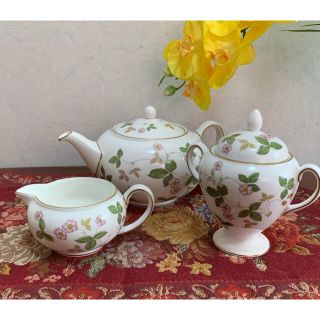 ウェッジウッド(WEDGWOOD)の桃の華　様　ご専用になります(食器)