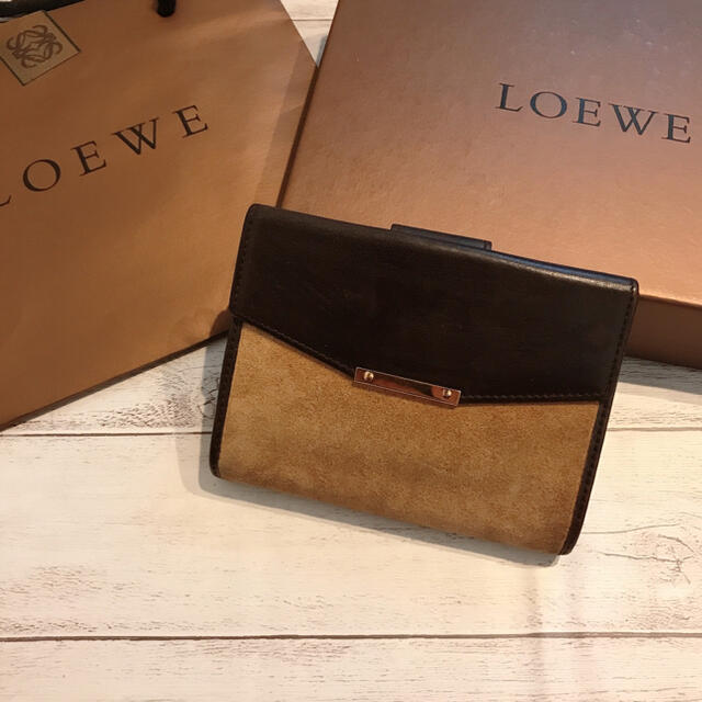 ✨未使用に近い✨　LOEWE ミニ財布　スエード　アマソナ　アナグラム　折り財布