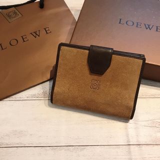 ✨未使用に近い✨　LOEWE ミニ財布　スエード　アマソナ　アナグラム　折り財布