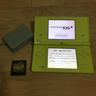 ニンテンドーDS(ニンテンドーDS)のニンテンドーds本体　ポケモン　ハートゴールド(携帯用ゲーム機本体)