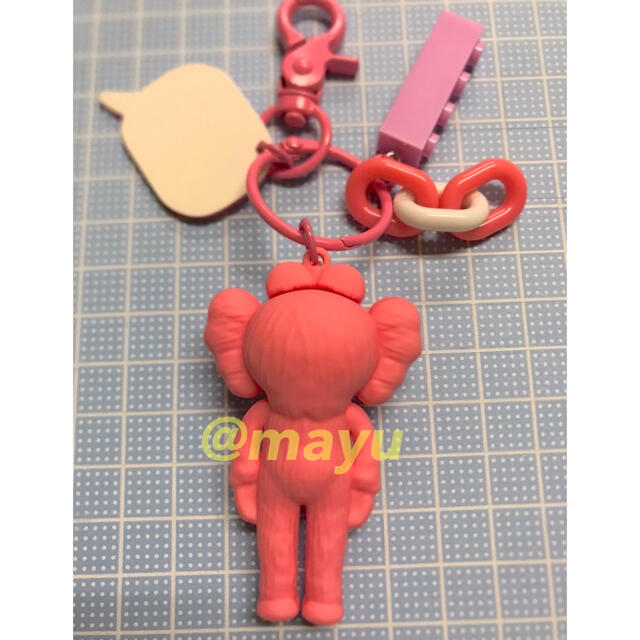 Kaws セサミストリート キーホルダー お揃い ペアキーホルダー