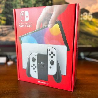 ニンテンドースイッチ(Nintendo Switch)の新品未開封　Nintendo Switch 新型 有機EL本体 ホワイト(家庭用ゲーム機本体)